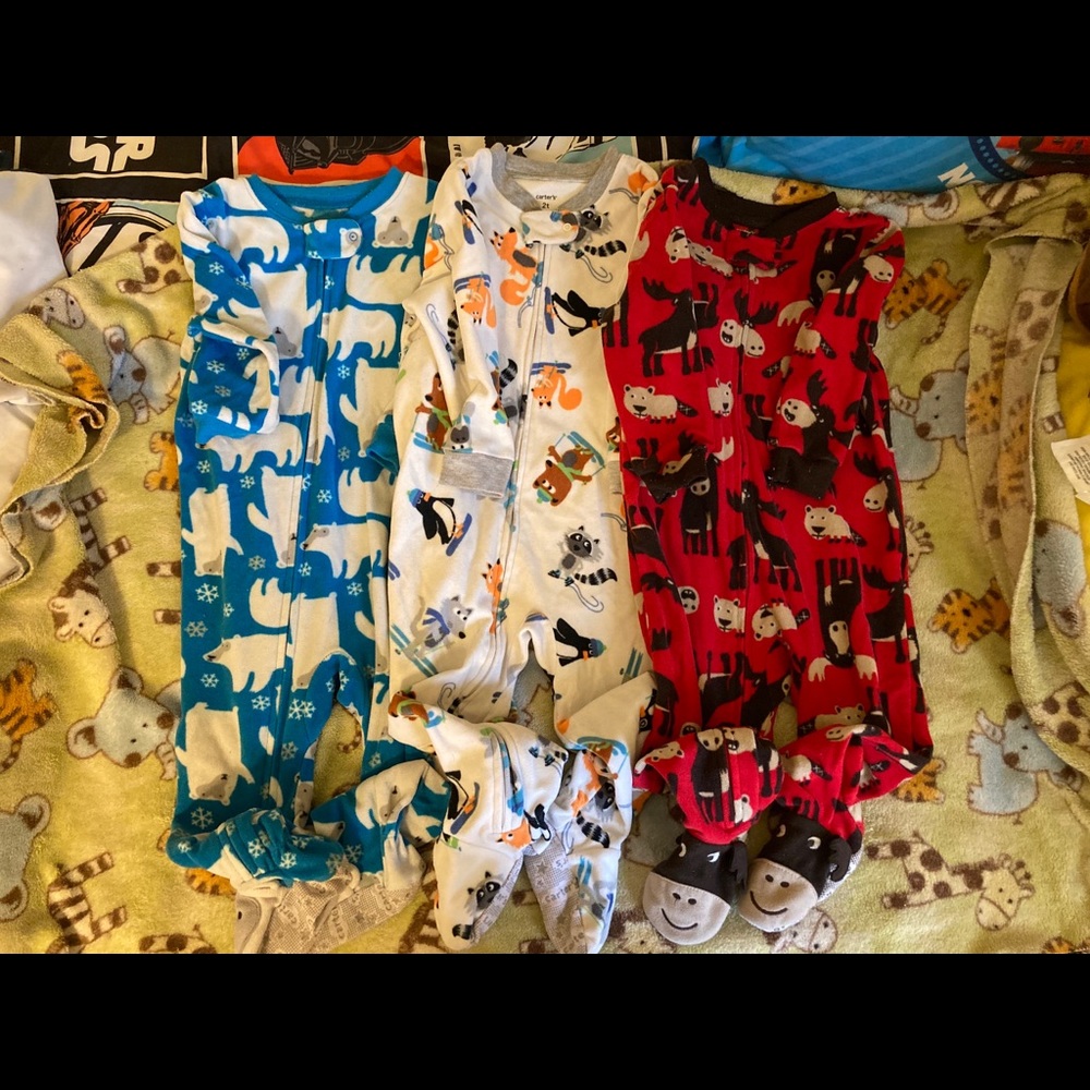 Carter’s fleece footie pajamas, 2t